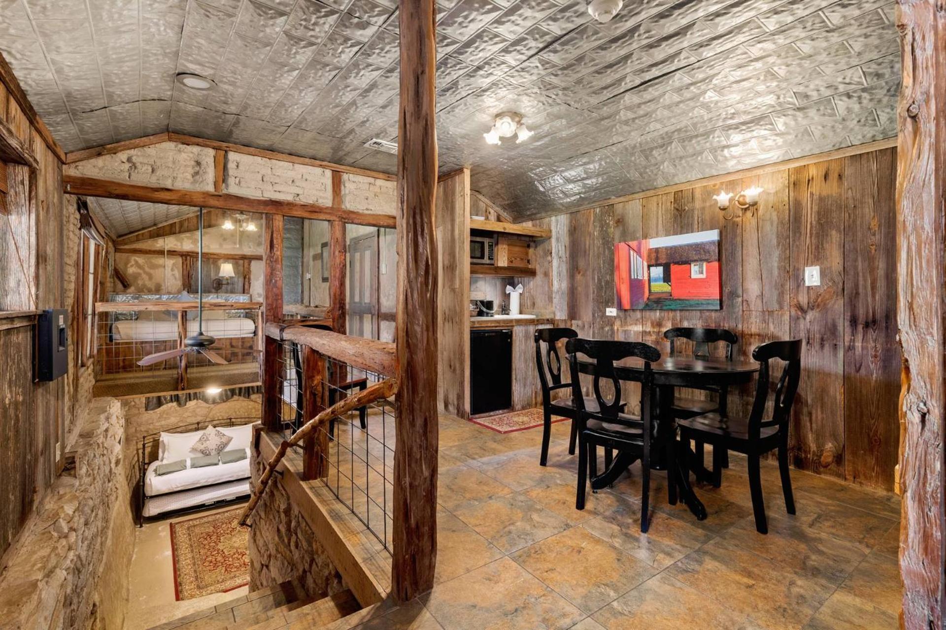 #6 The Root Cellar At Garrison In Gruene Villa นิวบราวน์เฟลส์ ภายนอก รูปภาพ